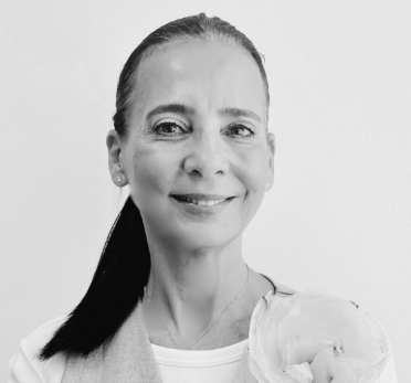 רו"ח ויקי דיין לוי